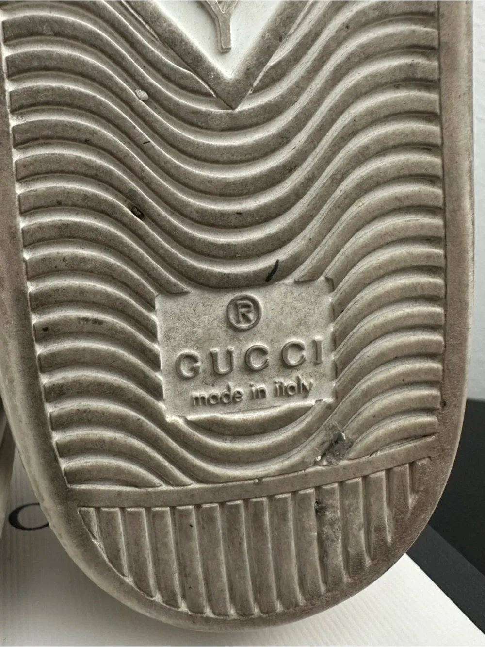 Gucci Ace Perforated Interlocking G Sneakers Size: 37 - Picture 9 of 16